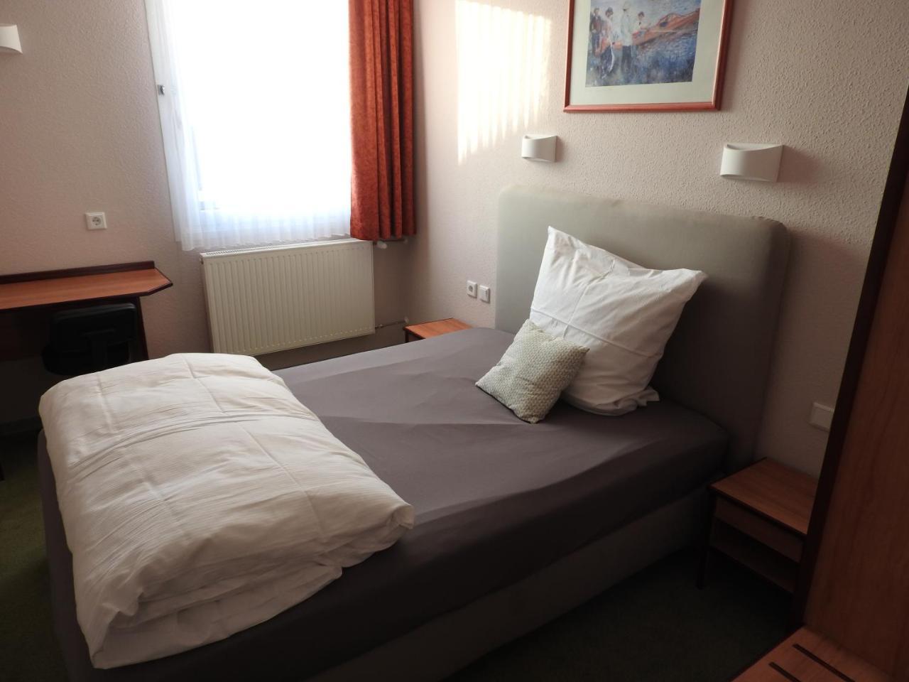 Hotel Anhalt Brehna Eksteriør bilde